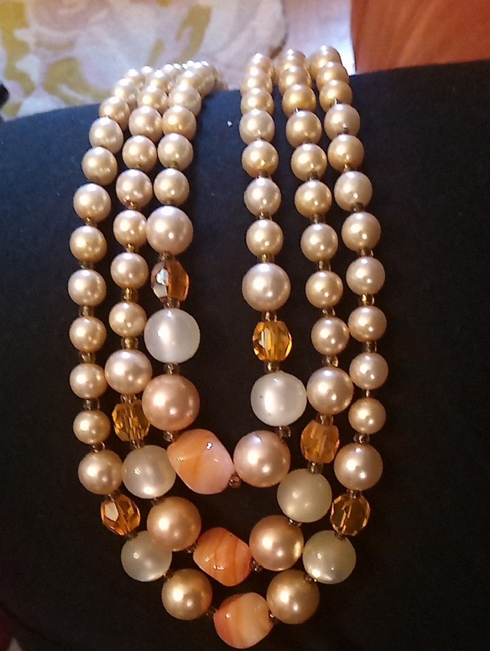 Nana's Necklace 1950s Era. Oranges, Creams, Soft Peach Beads. 3 Strands - Picture 3 of 3